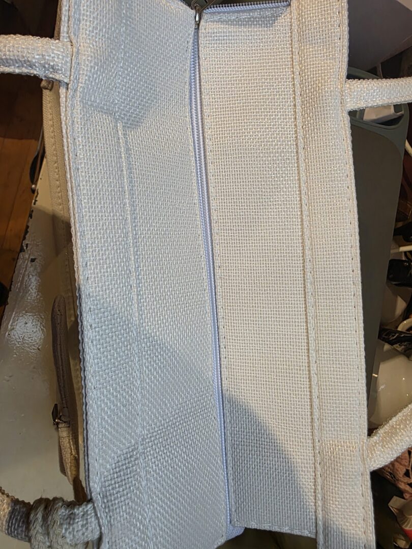 Cabas Toile de Jute et sa Petite Pochette Complice 2 Cabas Toile de Jute et sa Petite Pochette Complice – Image 2